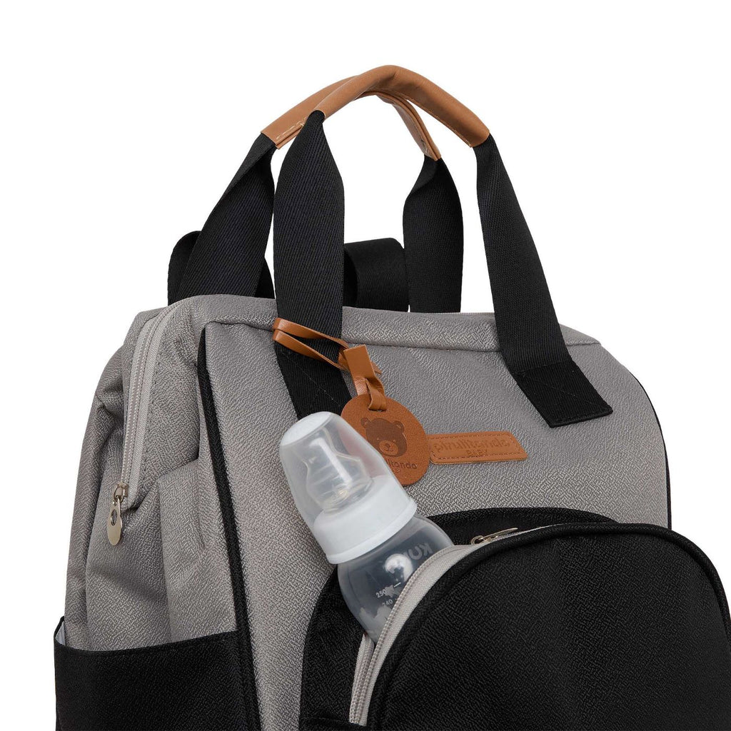 Mochila Média c/ Bolso Térmico Abraço Cinza/Preto