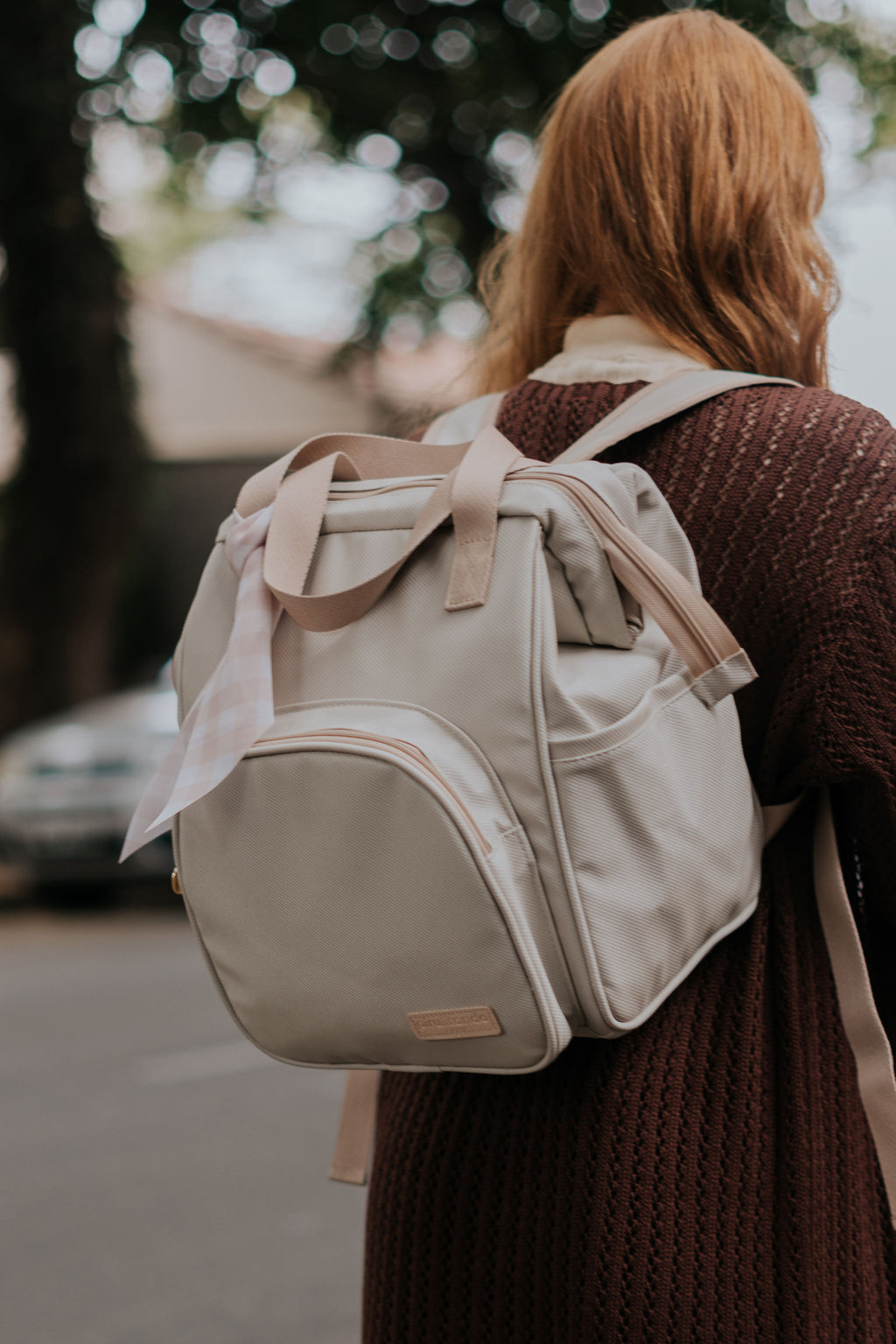 Mochila Maternidade Média com Bolso Frontal Térmico Encanto Marfim
