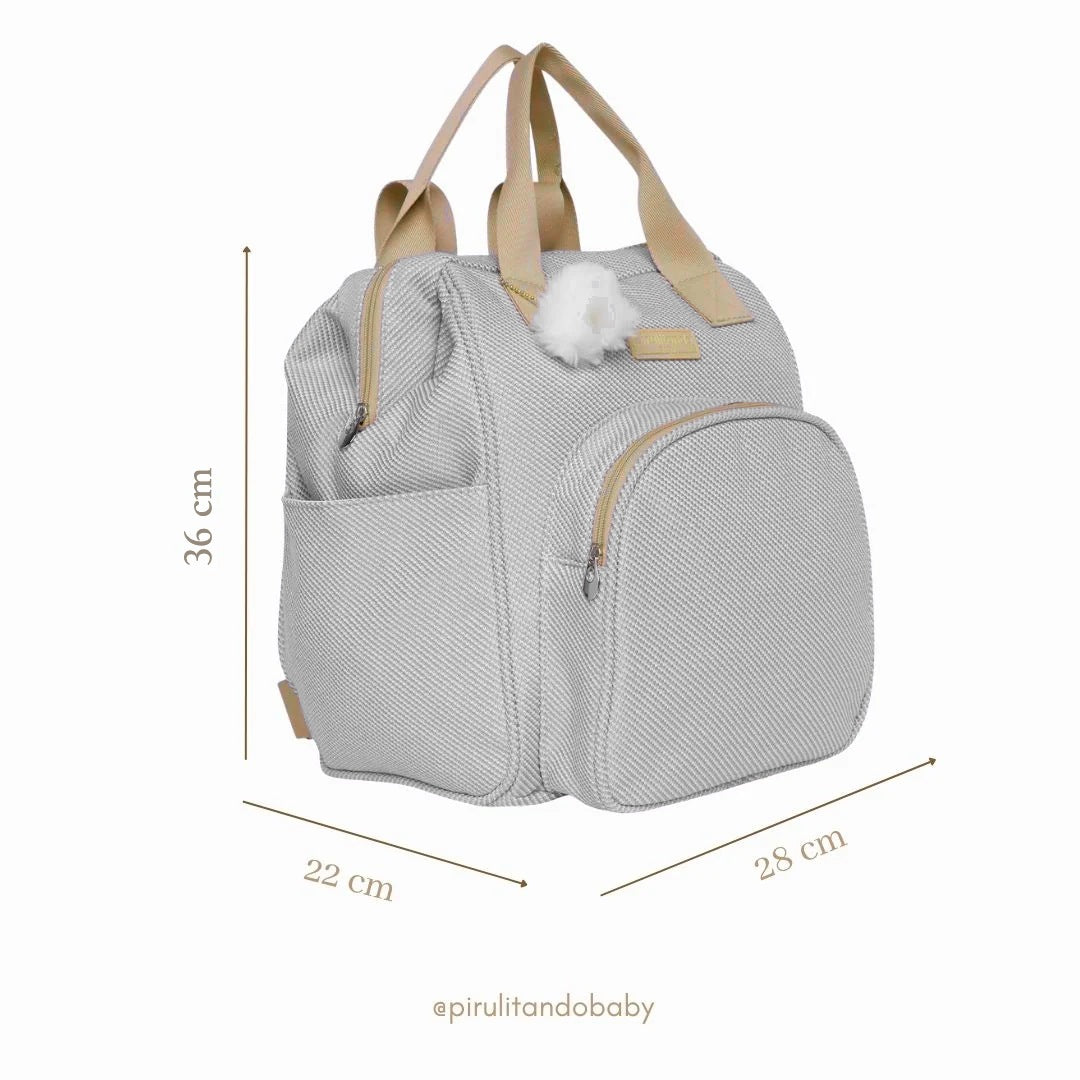 Mochila Maternidade Grande Nuvem de Algodão Cinza - medidas: 36 cm de altura, 28 cm de largura e 22 cm de profundidade