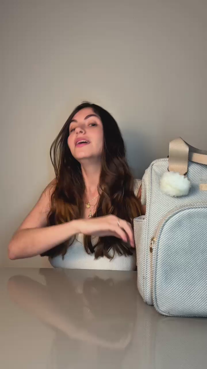 Mochila Maternidade Média Nuvem de Algodão Cinza com Bolso Frontal Térmico